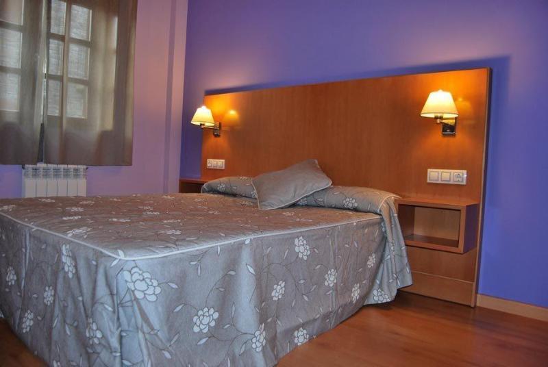 Aparthotel Pena Telera Resort El Pueyo de Jaca Exterior foto