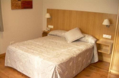 Aparthotel Pena Telera Resort El Pueyo de Jaca Cameră foto